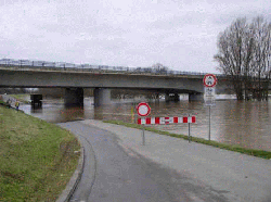 Hochwasser im Januar 2003 (A70-Brücke)
